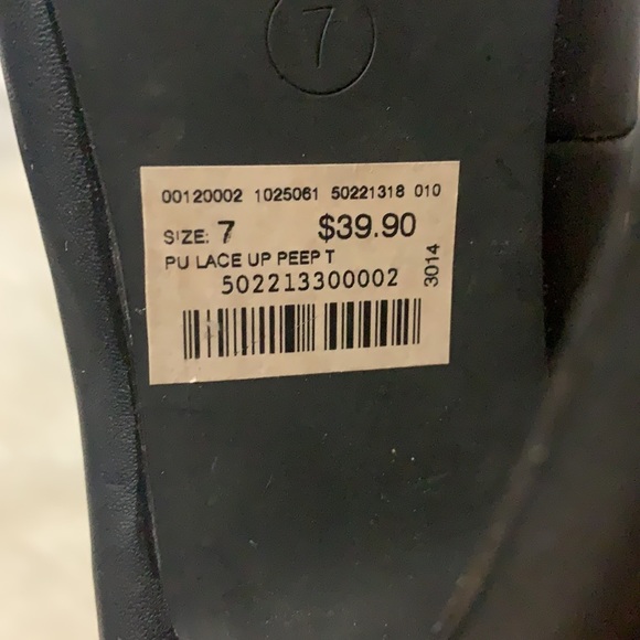 Lace up peep toe heel - Picture 4 of 4